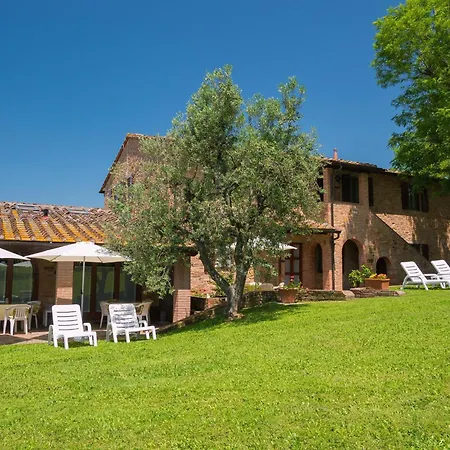 Romantic With Terrace And Shared Pool *