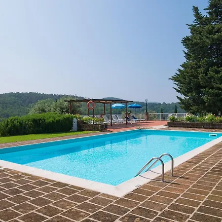 Romantic With Terrace And Shared Pool مونتايون